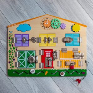 Lockboard Montessori Toy