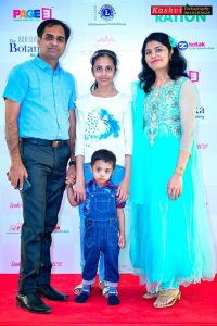 Suruchi Agrawal with her family